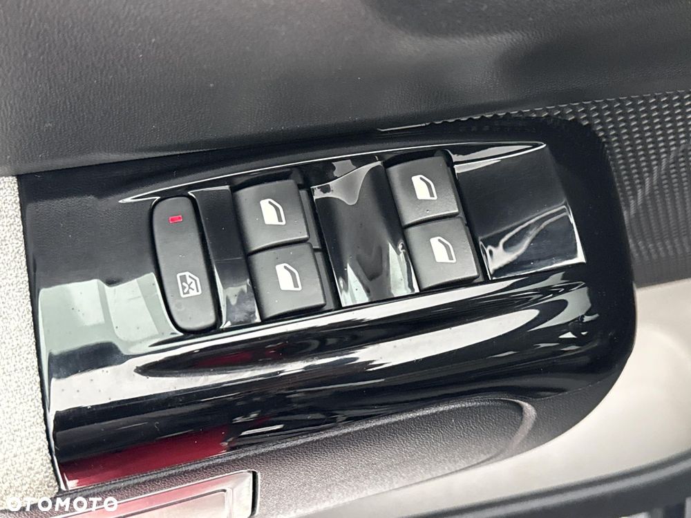 Citroën C3 1.2 PureTech GPF Shine S&S - 20