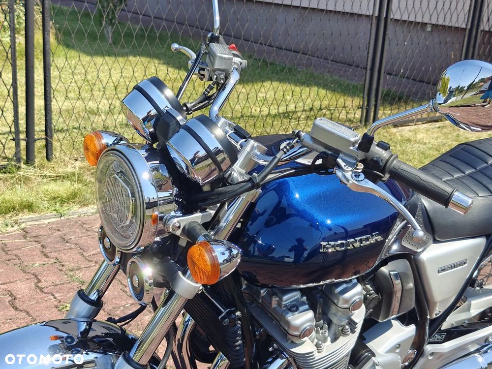 Honda CB - 27