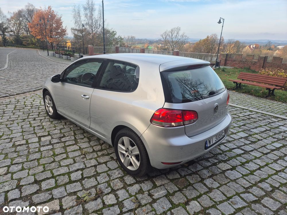 Volkswagen Golf 1.4 TSI Comfortline - 2