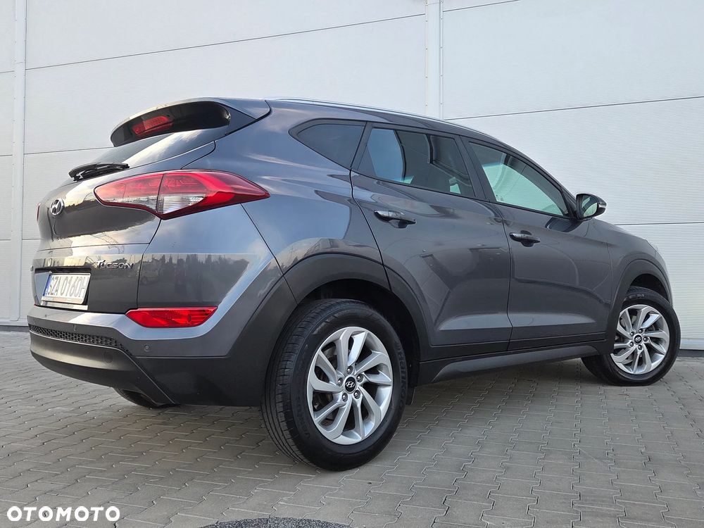 Hyundai Tucson blue 1.7 CRDi 2WD DCT Advantage - 26