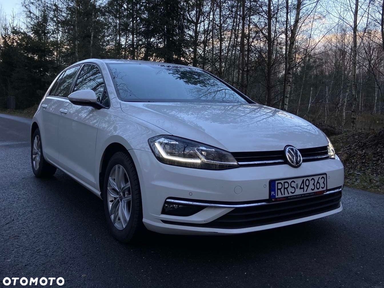 Volkswagen Golf 1.6 TDI (BlueMotion Technology) Comfortline - 1