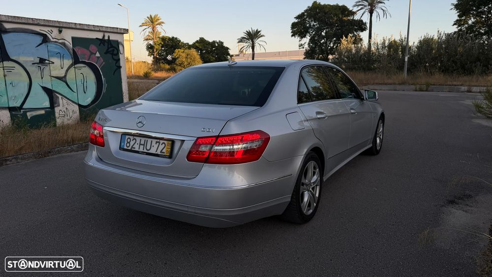 Mercedes-Benz E 220 CDI Avantgarde BlueEfficiency Auto. - 6