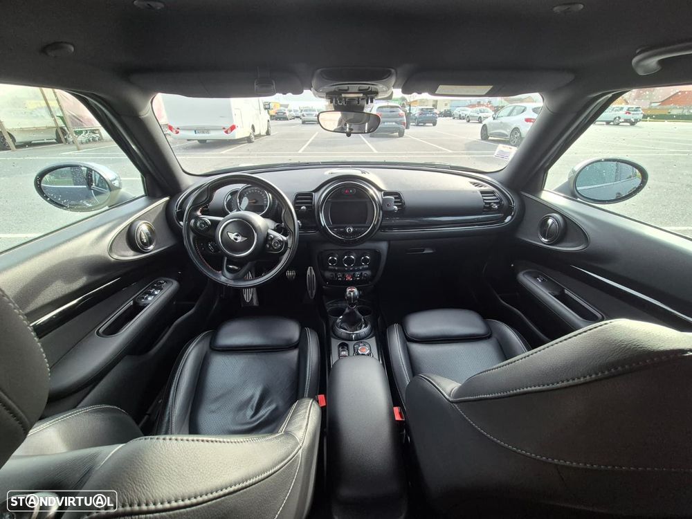 MINI Clubman Cooper D - 2