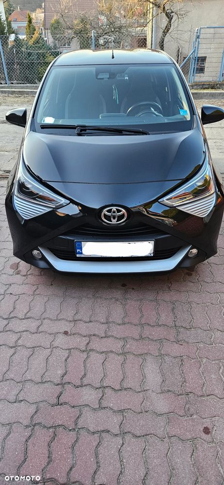Toyota Aygo x-play connect - 17