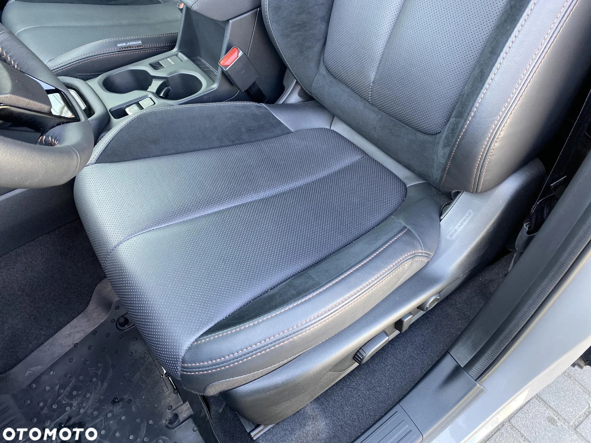 Subaru Forester 2.0i-L Platinum (EyeSight) Lineartronic - 12