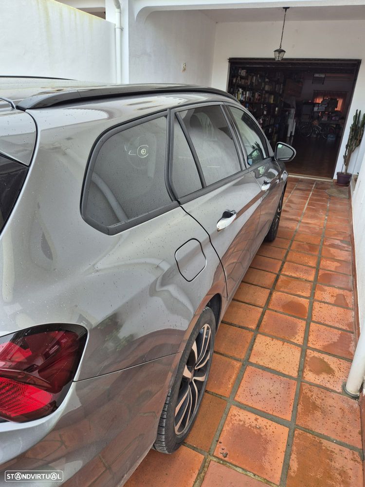 Fiat Tipo Station Wagon 1.4 Lounge - 4