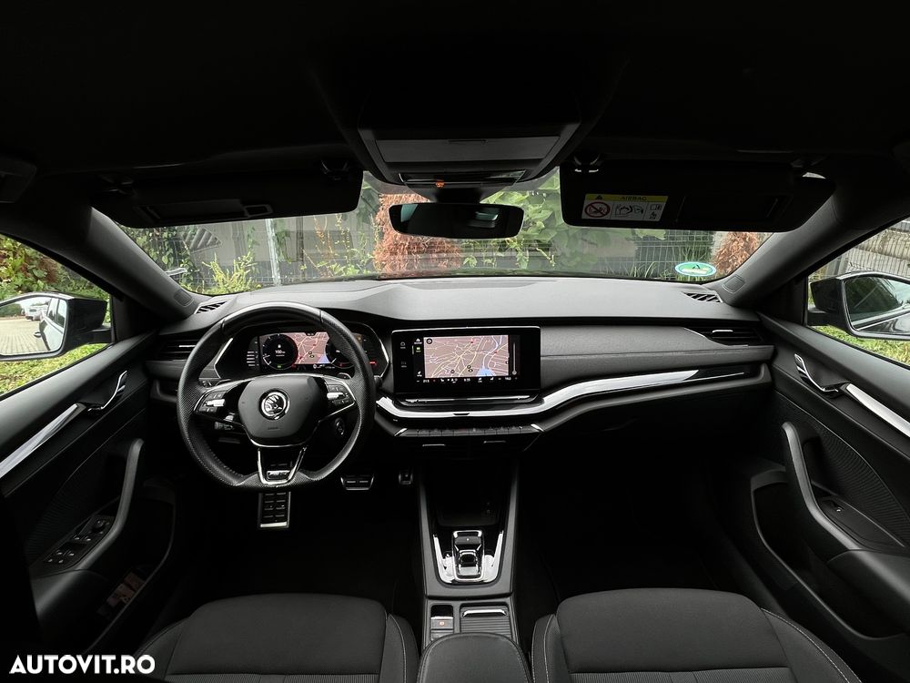 Skoda Octavia 2.0 TDI DSG Sportline - 5