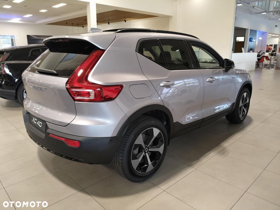 Volvo XC 40 - 4