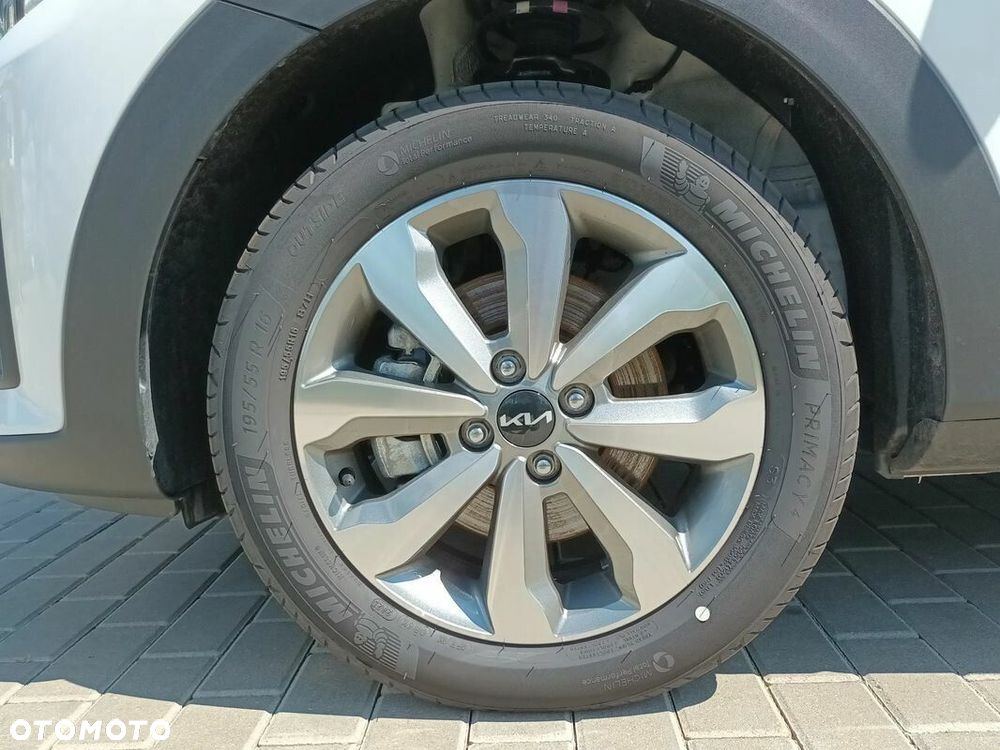 Kia Stonic 1.2 M - 10