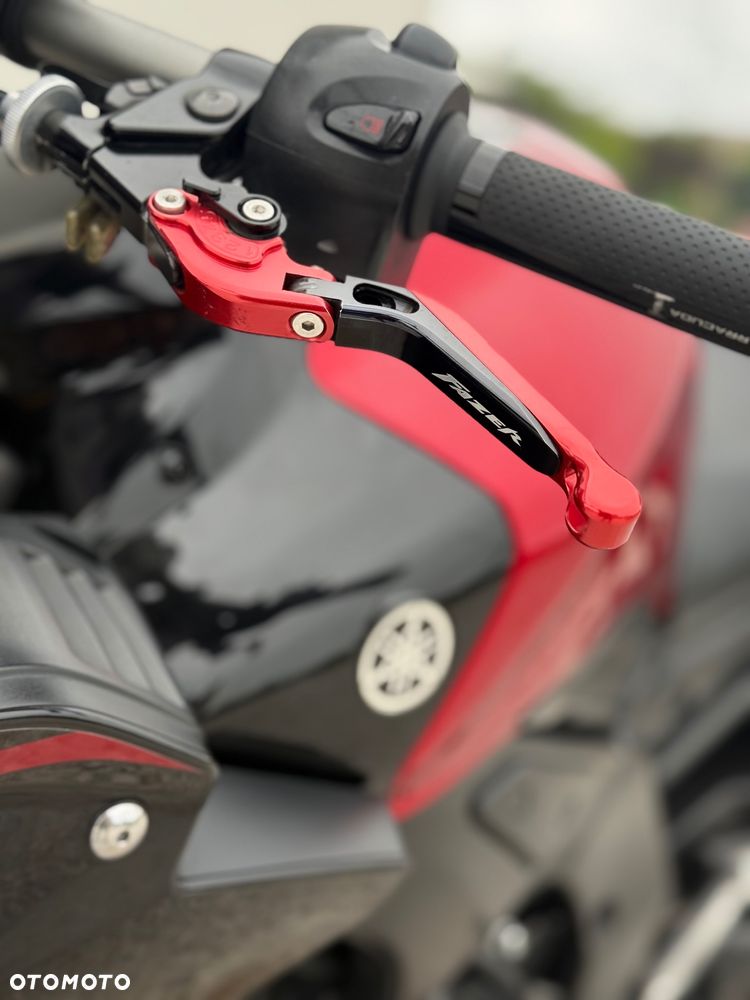 Yamaha FZ - 7