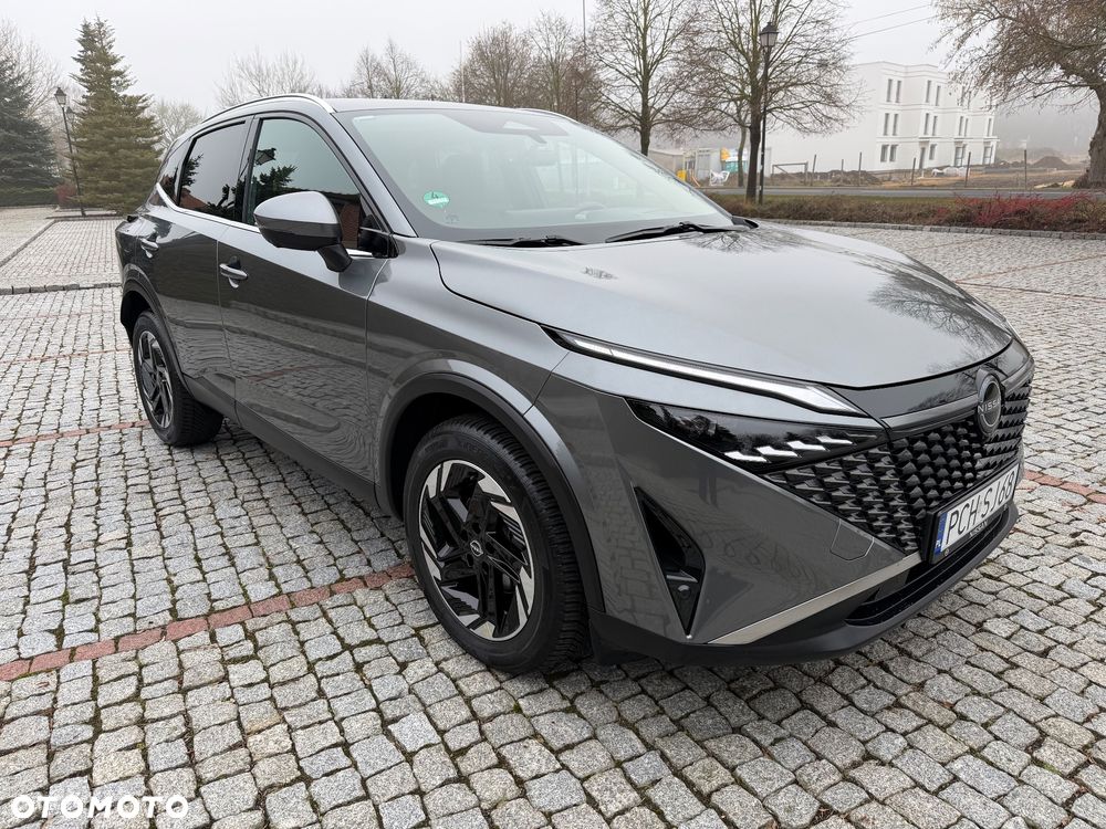 Nissan Qashqai 1.3 DIG-T MHEV N-Connecta Xtronic - 4