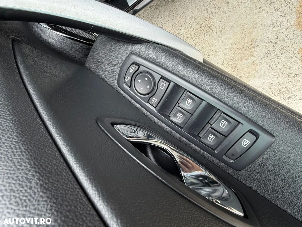 Renault Megane ENERGY dCi 110 Start & Stop Bose Edition - 15