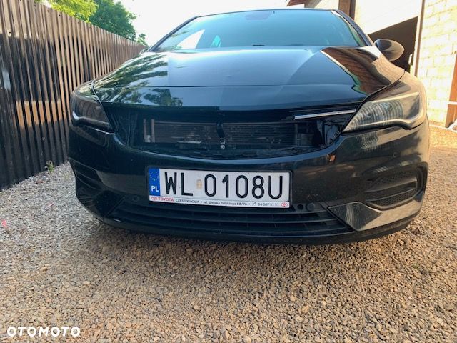 Opel Astra 1.4 T Business Elegance S&S - 4