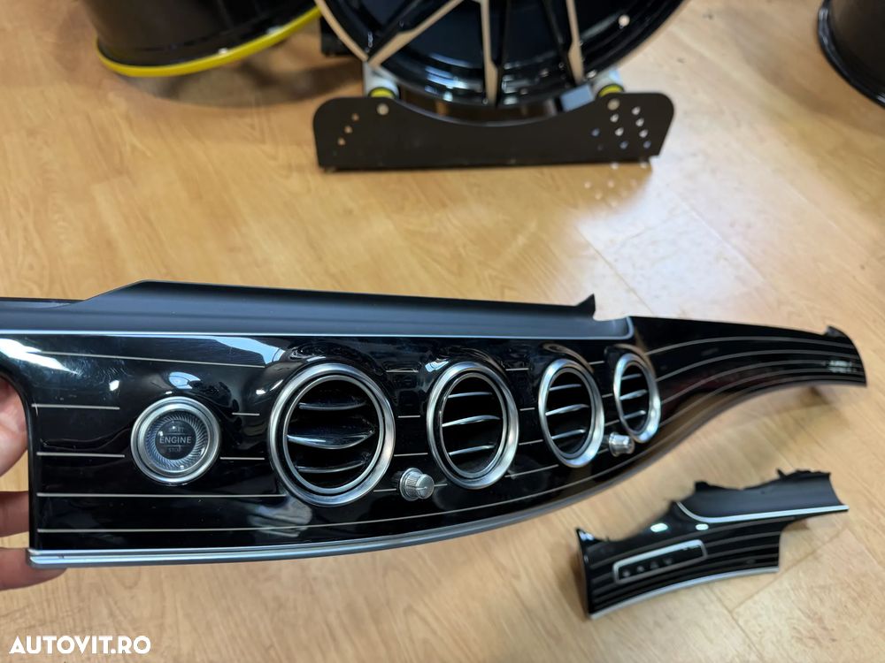 Ornamente interior piano black Mercedes E class w213 Ornament Bord piano black bagheta 4 butoane - 1