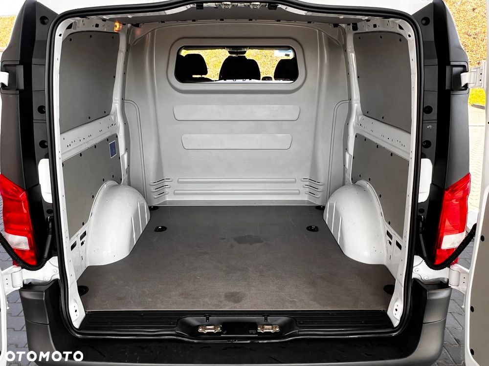 Mercedes-Benz VITO 116CDI Mixto - 11