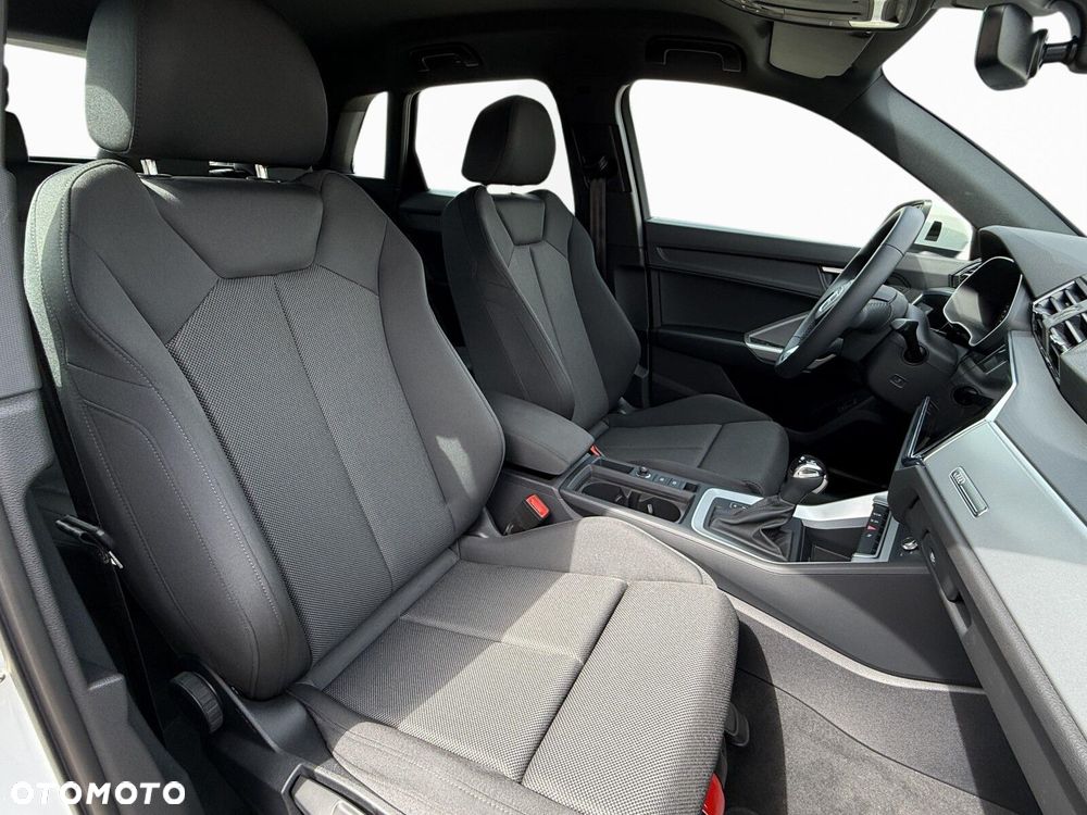 Audi Q3 35 TFSI mHEV Advanced S tronic - 25