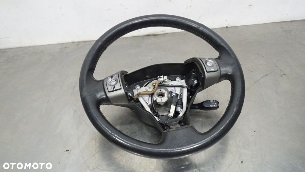 KIEROWNICA TOYOTA RAV4 III 2.2D-CAT - 1