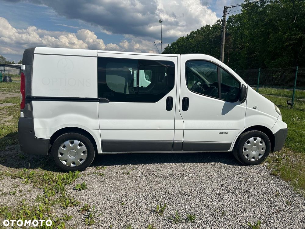 Renault Trafic L1H1 7-os. Brygadówka - 8