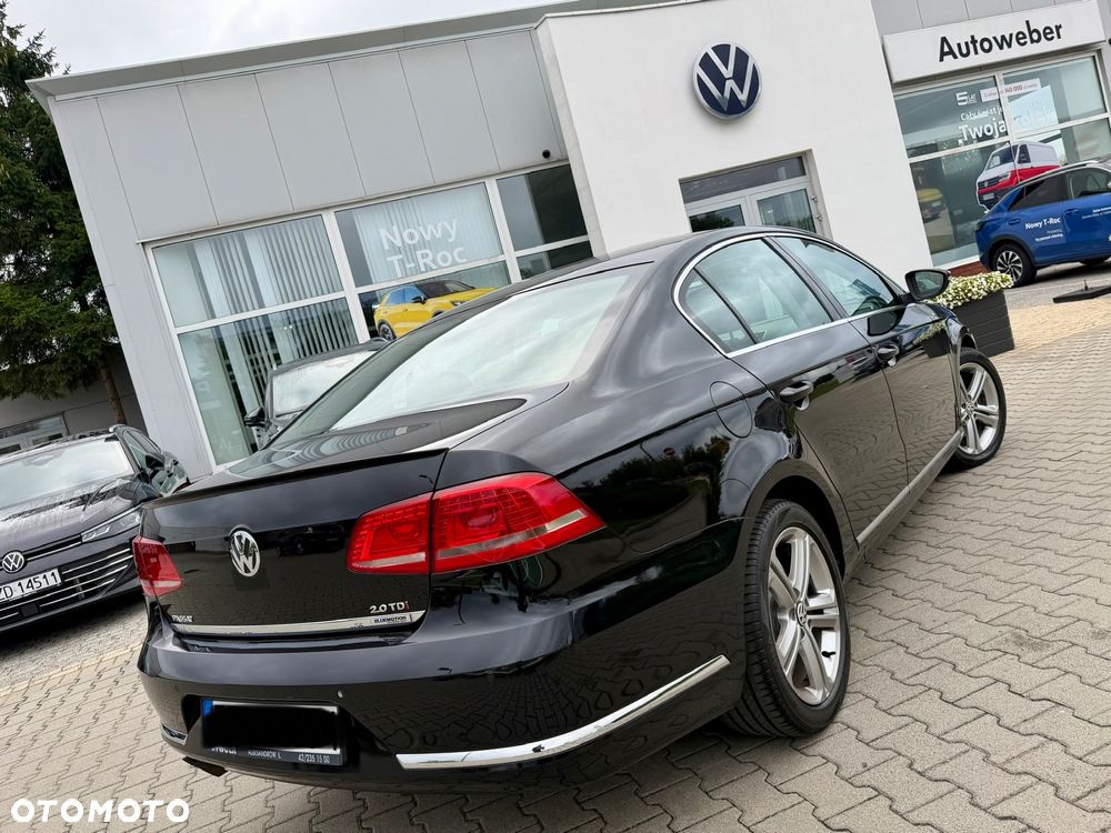 Volkswagen Passat - 23