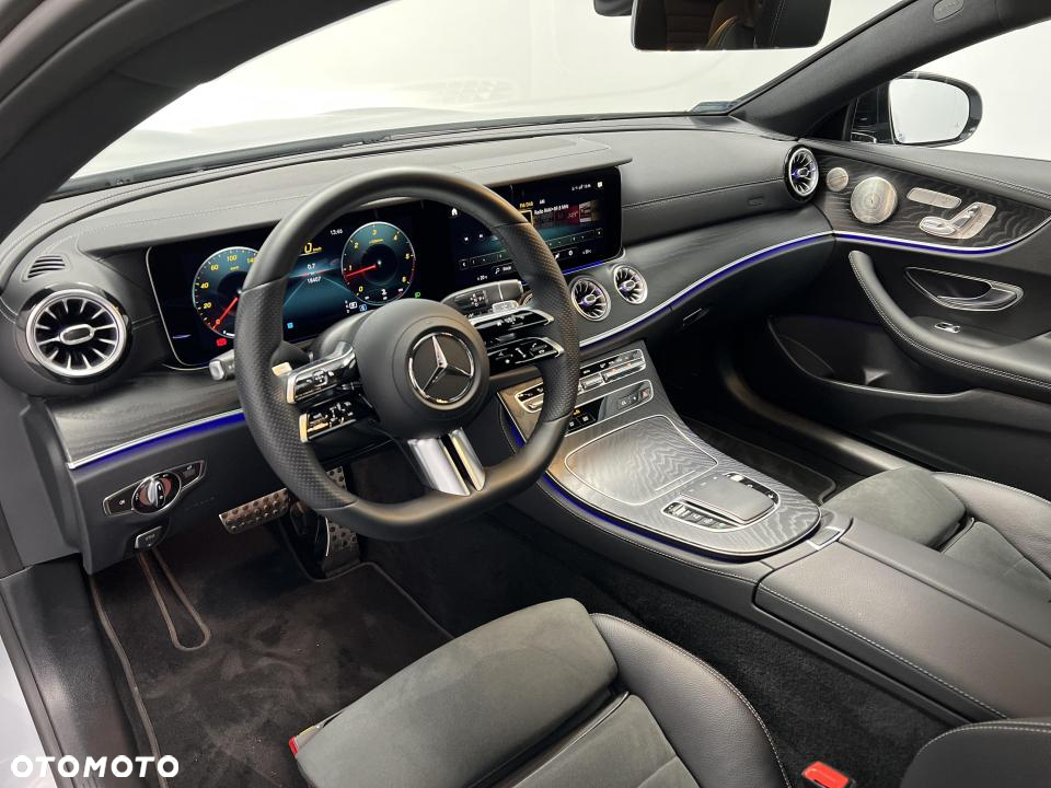Mercedes-Benz Klasa E 220 d Coupe 4-Matic AMG - 9