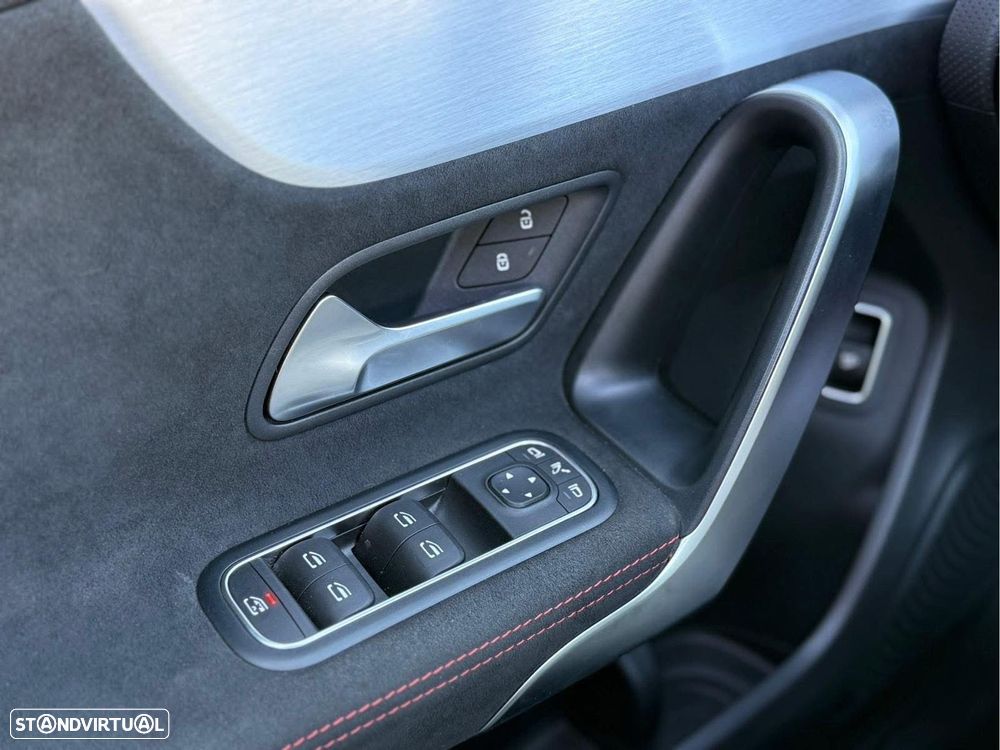 Mercedes-Benz A 180 d AMG Line Aut. - 12