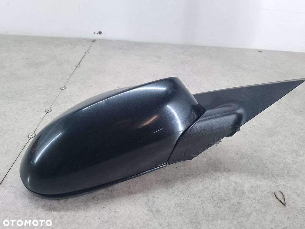 LUSTERKO PRAWE BMW 1 E81 FL F0133102 475 - 6