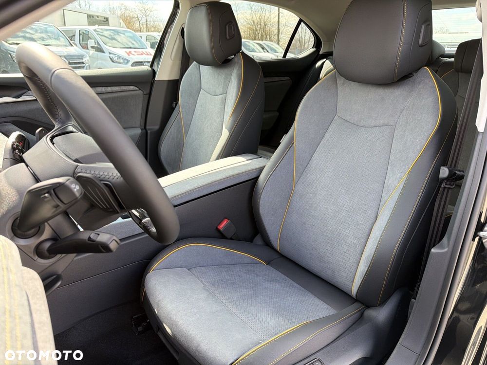 Skoda Superb 2.0 TDI SCR 4x4 Drive DSG - 11