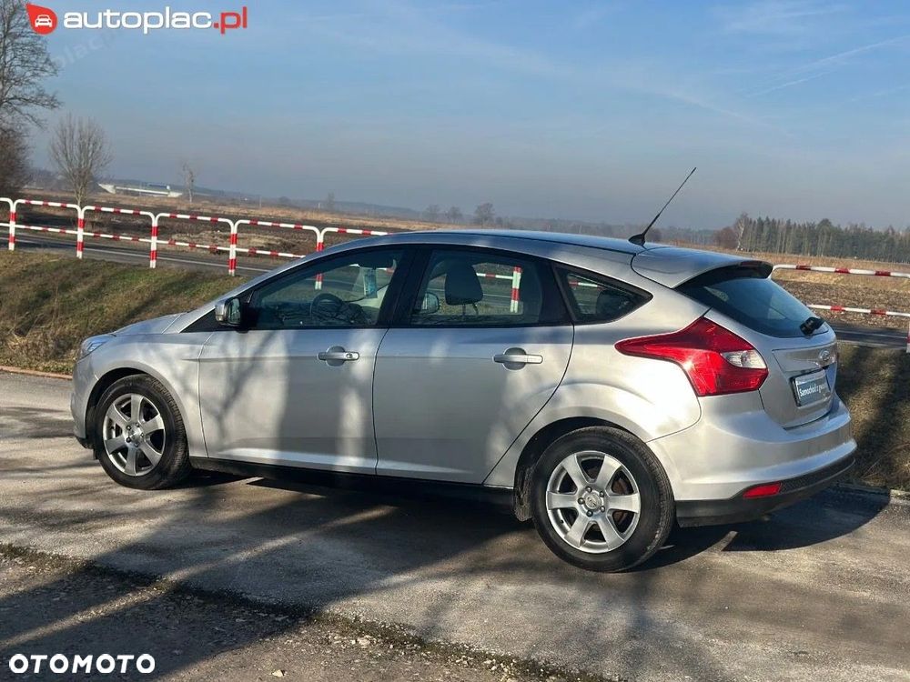 Ford Focus - 17