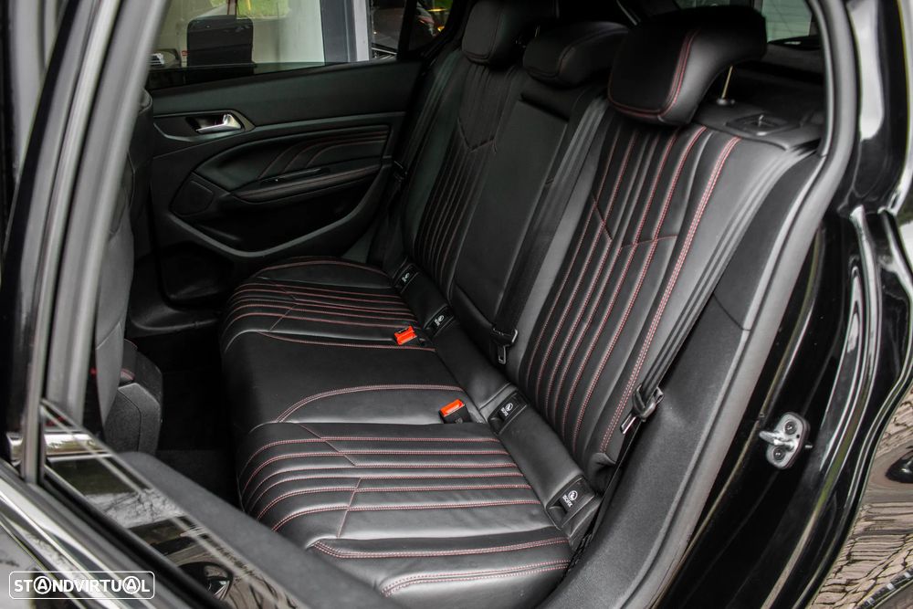 Peugeot 308 1.5 BlueHDi GT Line EAT8 - 30