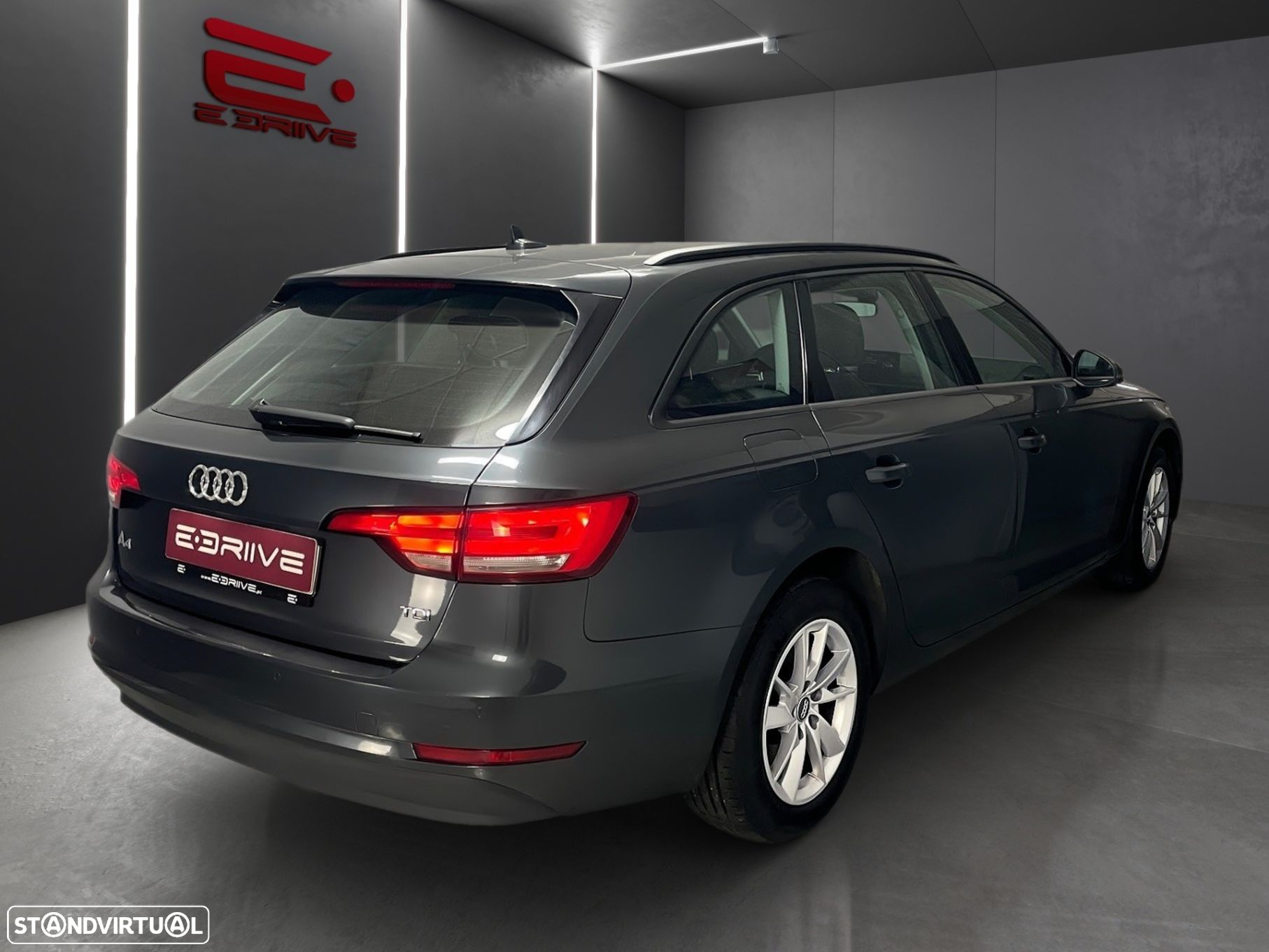 Audi A4 Avant 2.0 TDI Advance - 5