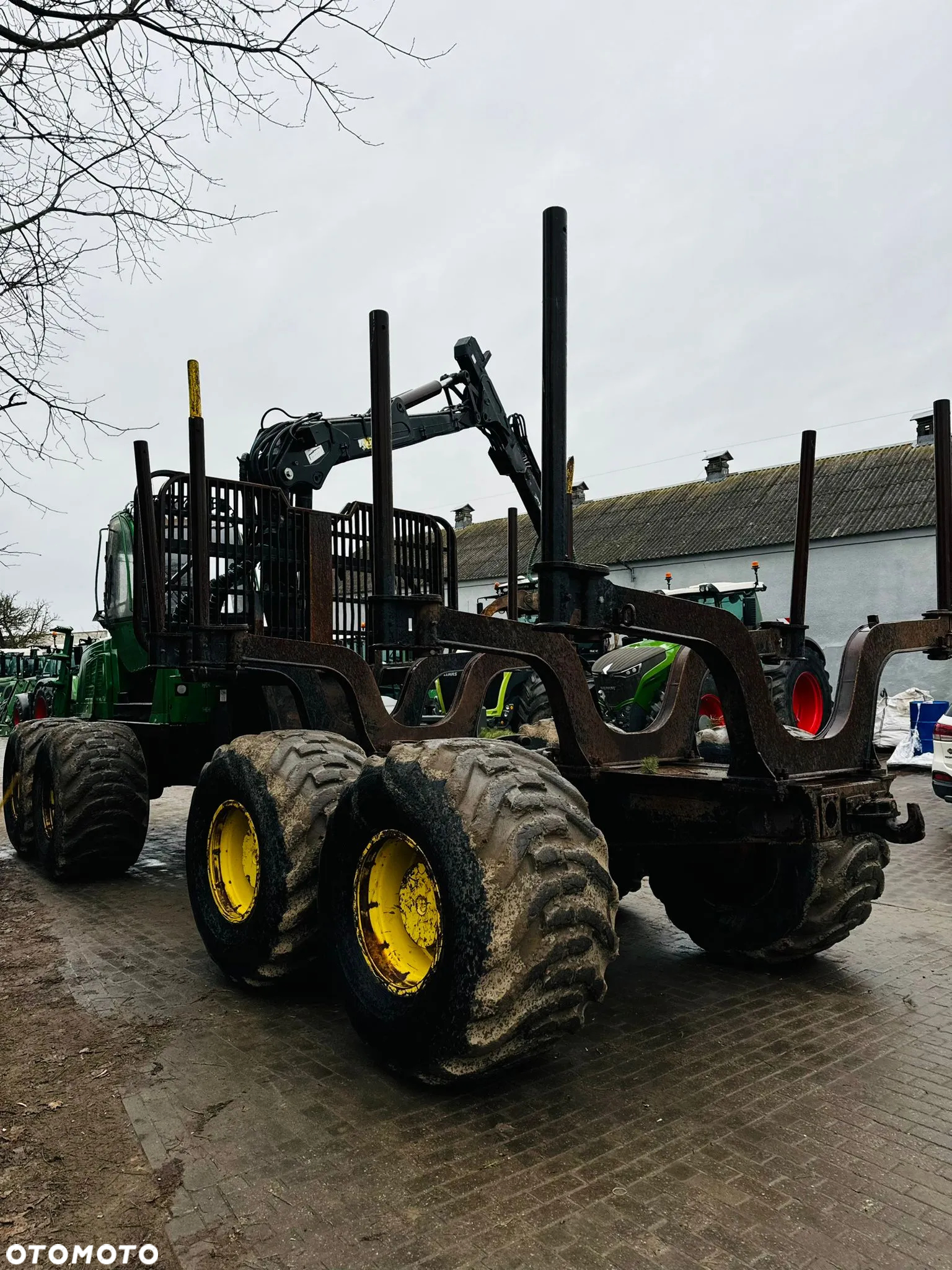 John Deere 1910E - 12