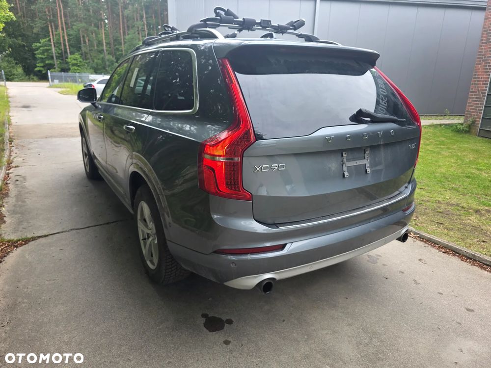 Volvo XC 90 T5 AWD Geartronic Momentum - 3