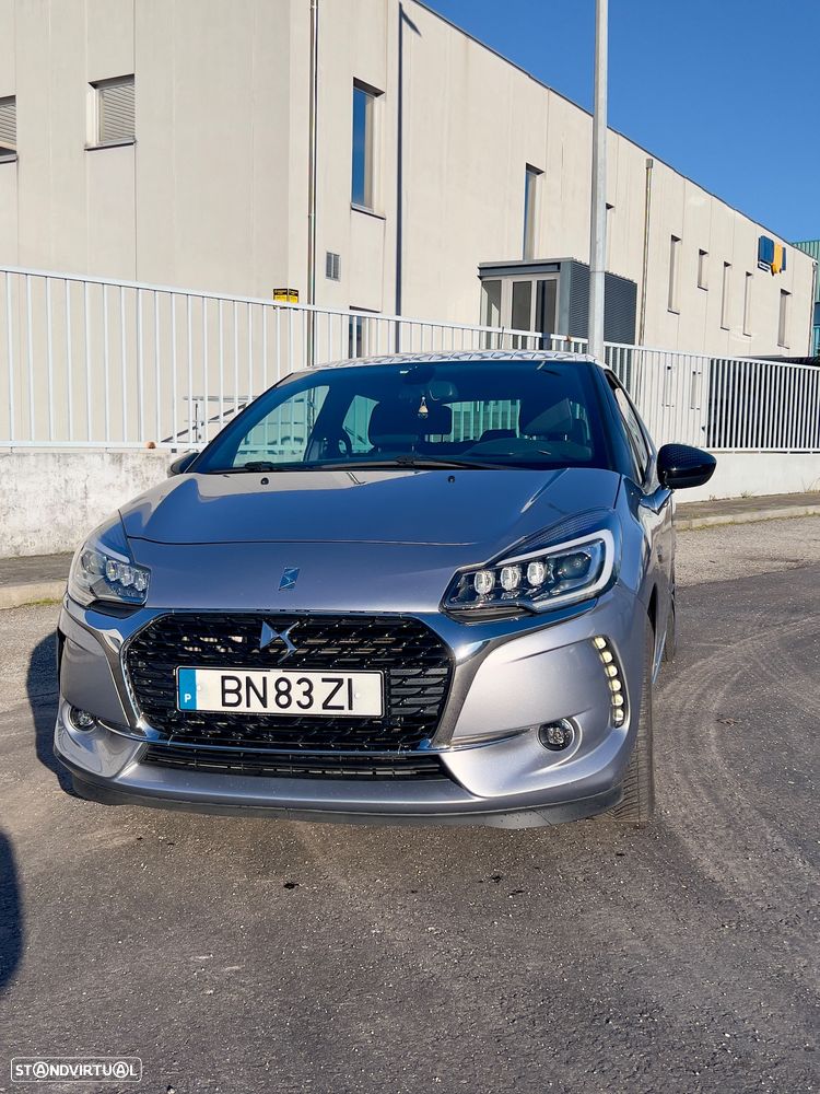 DS DS3 VTi 120 Auto SoChic - 1