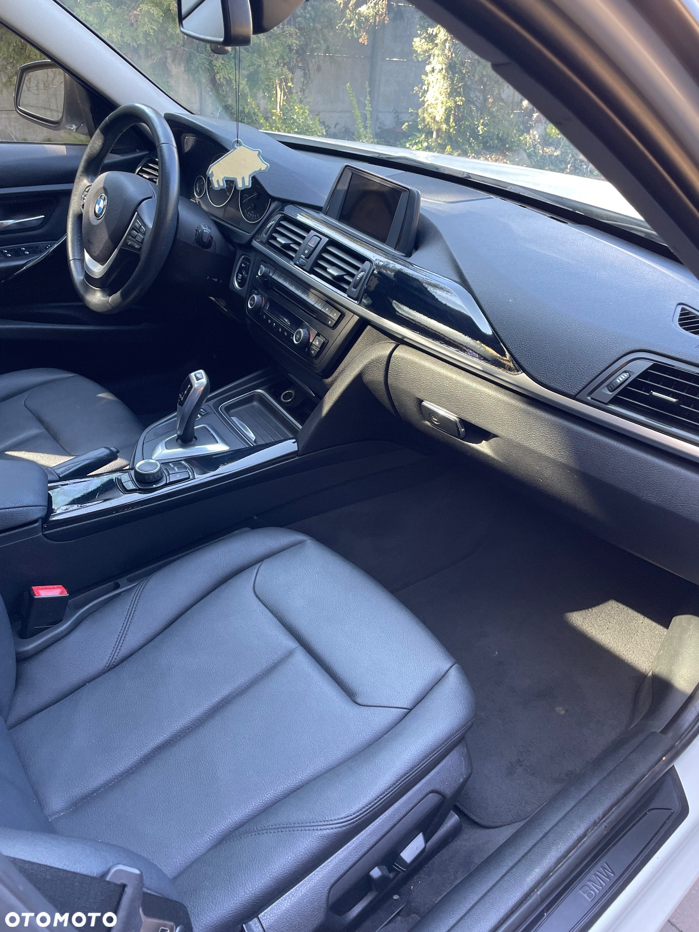 BMW Seria 3 328i xDrive - 10
