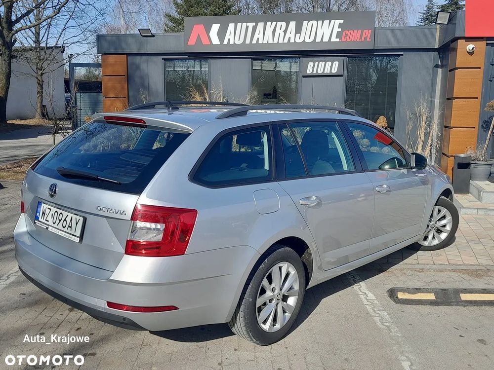 Skoda Octavia 1.6 TDI SCR Ambition - 5