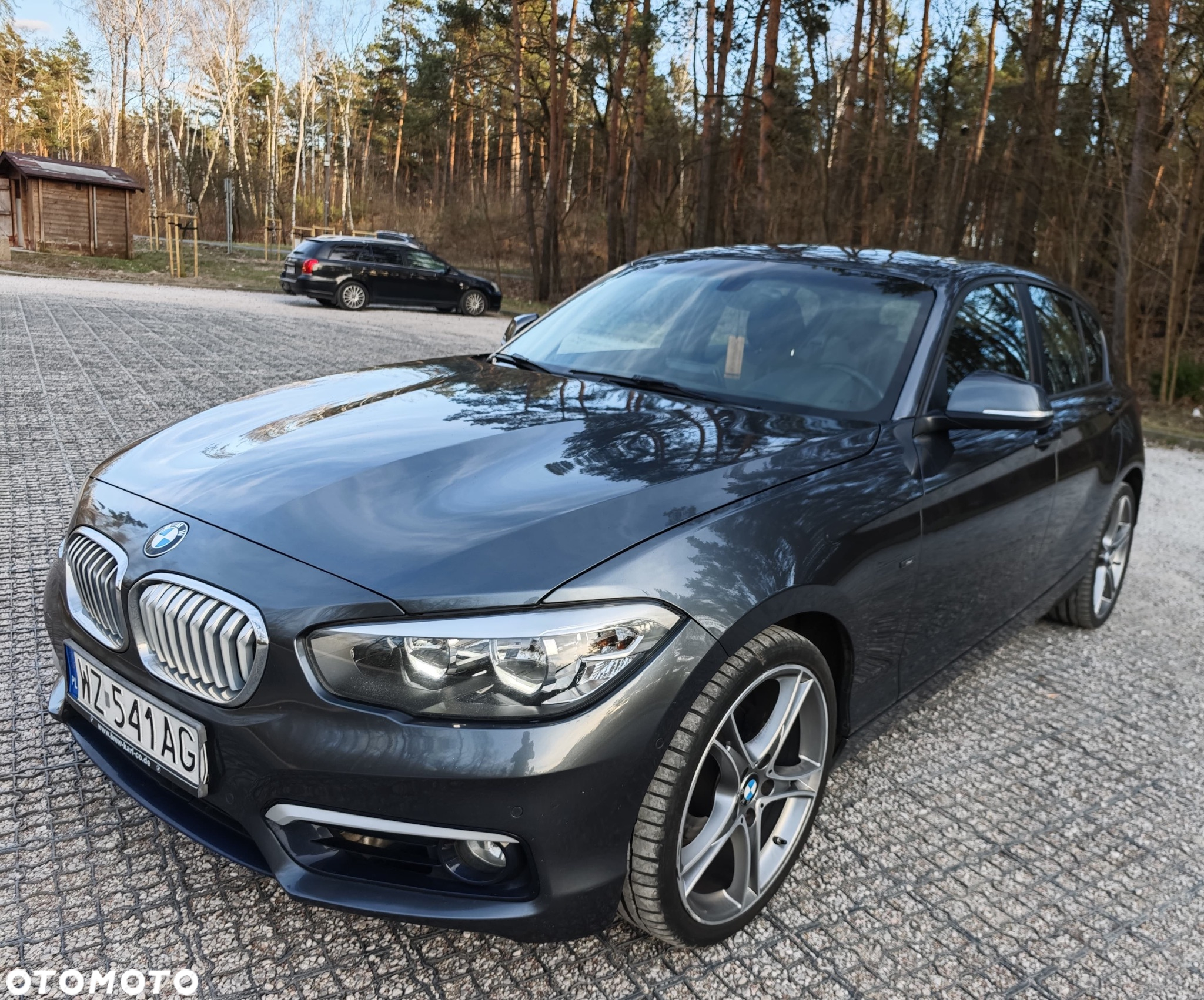 BMW Seria 1 116i - 11