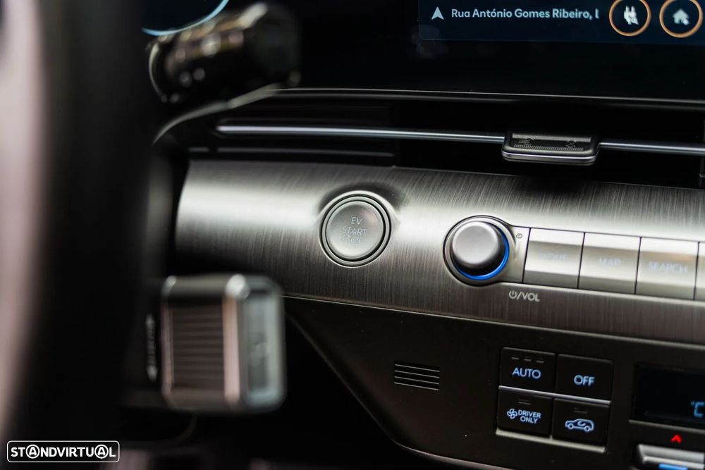 Hyundai Kauai EV 65.4 kWh Vanguard - 24