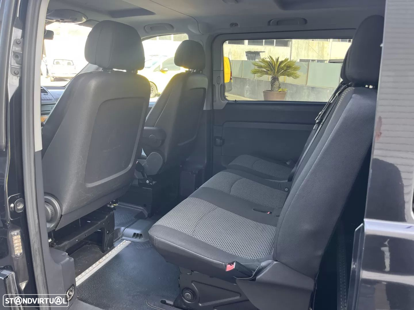 Mercedes-Benz Vito 116 CDI Longa SHUTTLE - 29
