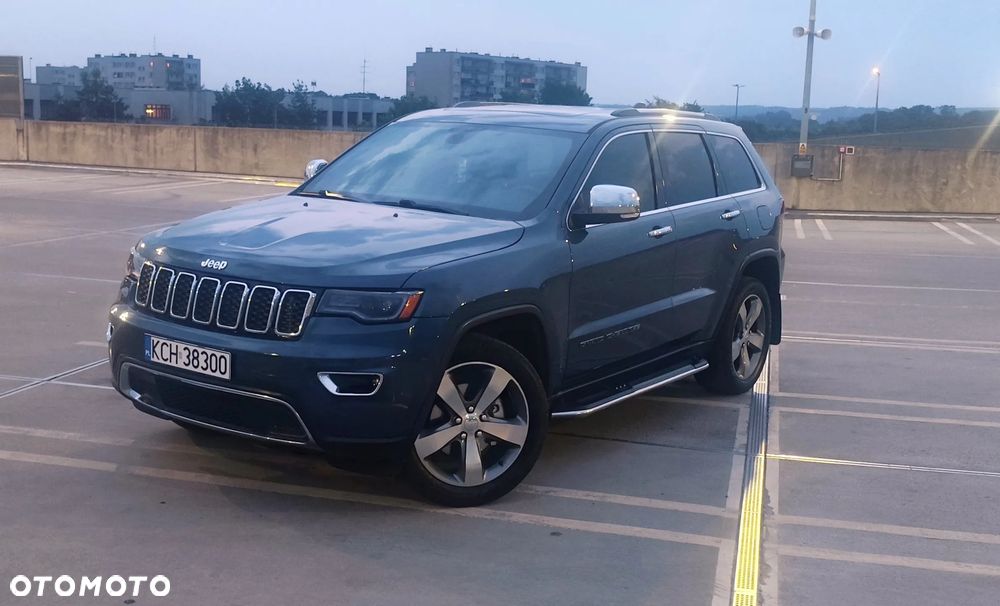 Jeep Grand Cherokee - 10