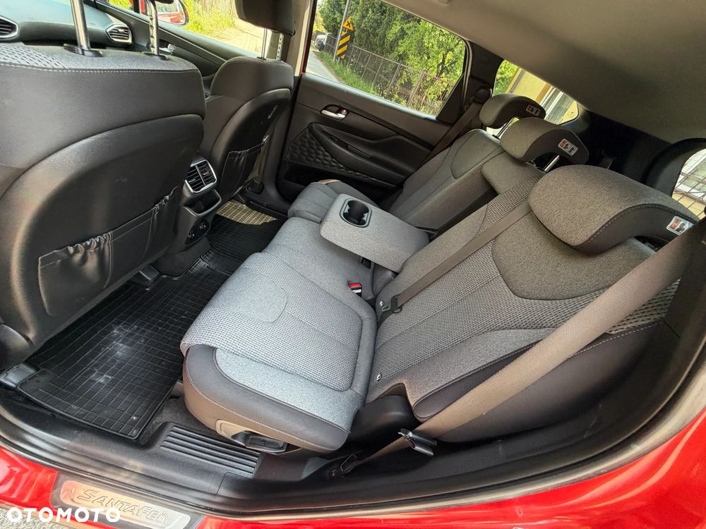 Hyundai Santa Fe 2.0 CRDi Executive 4WD - 32