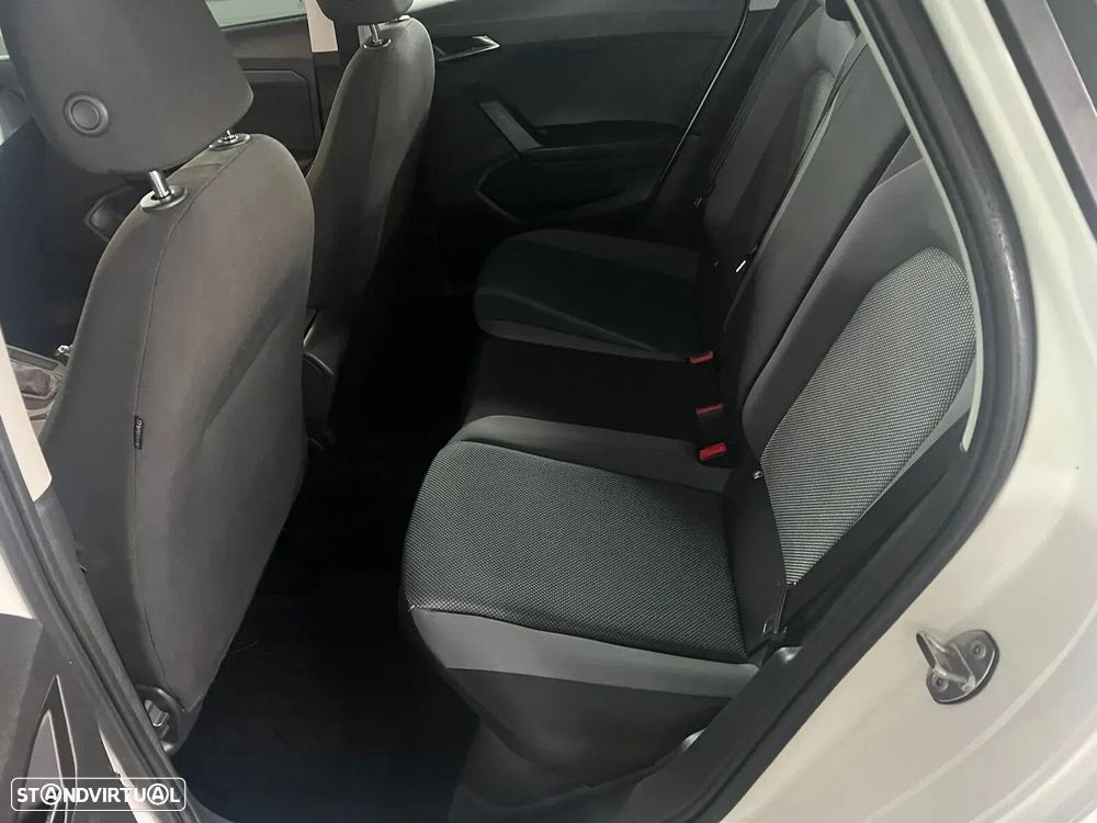 SEAT Arona 1.0 TSI Style DSG - 27