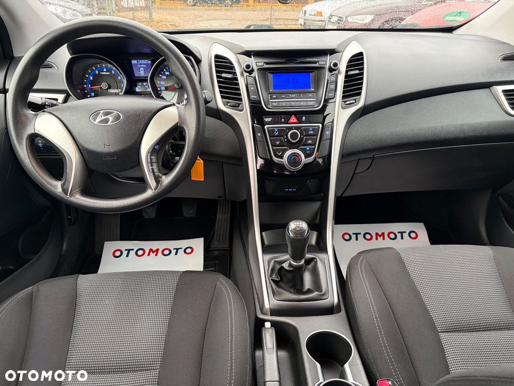 Hyundai i30 1.4 Classic - 32