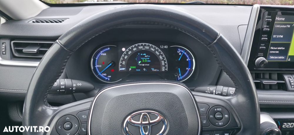 Toyota RAV4 - 7