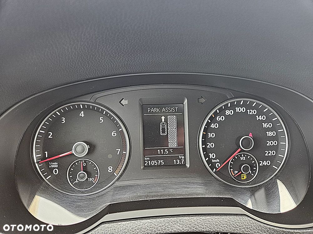 Volkswagen Sharan - 39