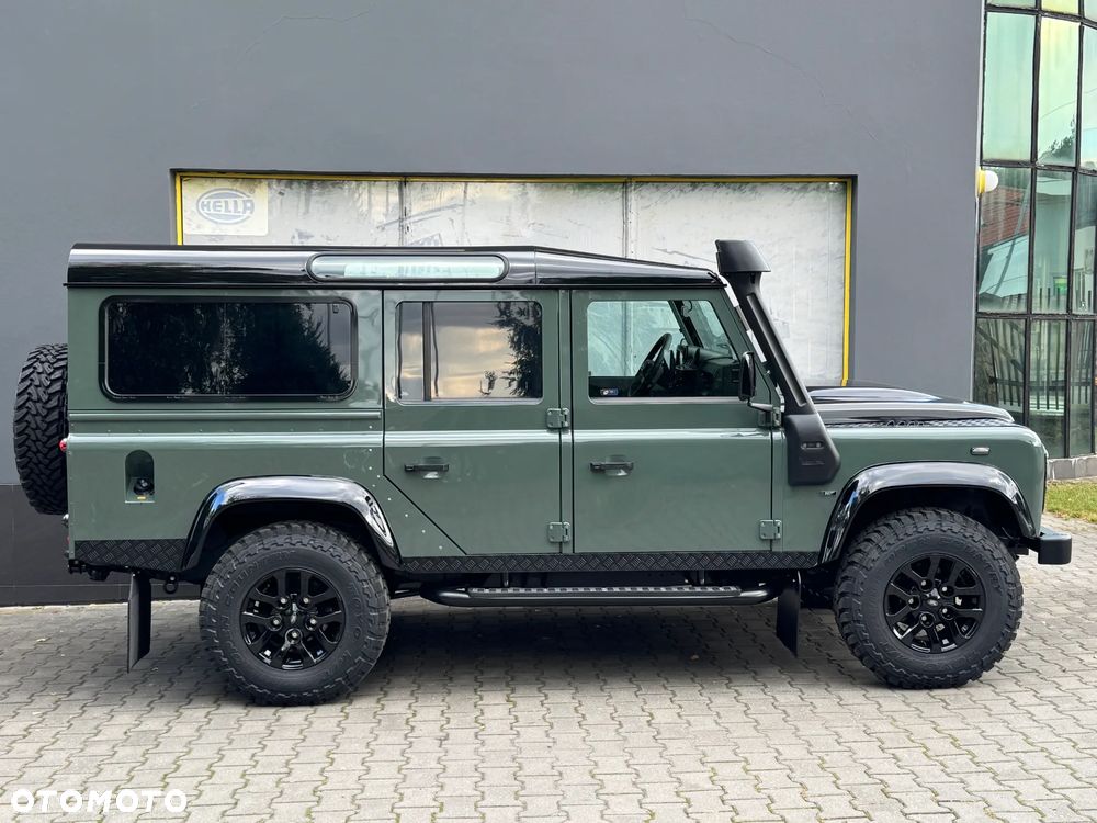 Land Rover Defender 110 2.2 TD4 SE Utility - 2