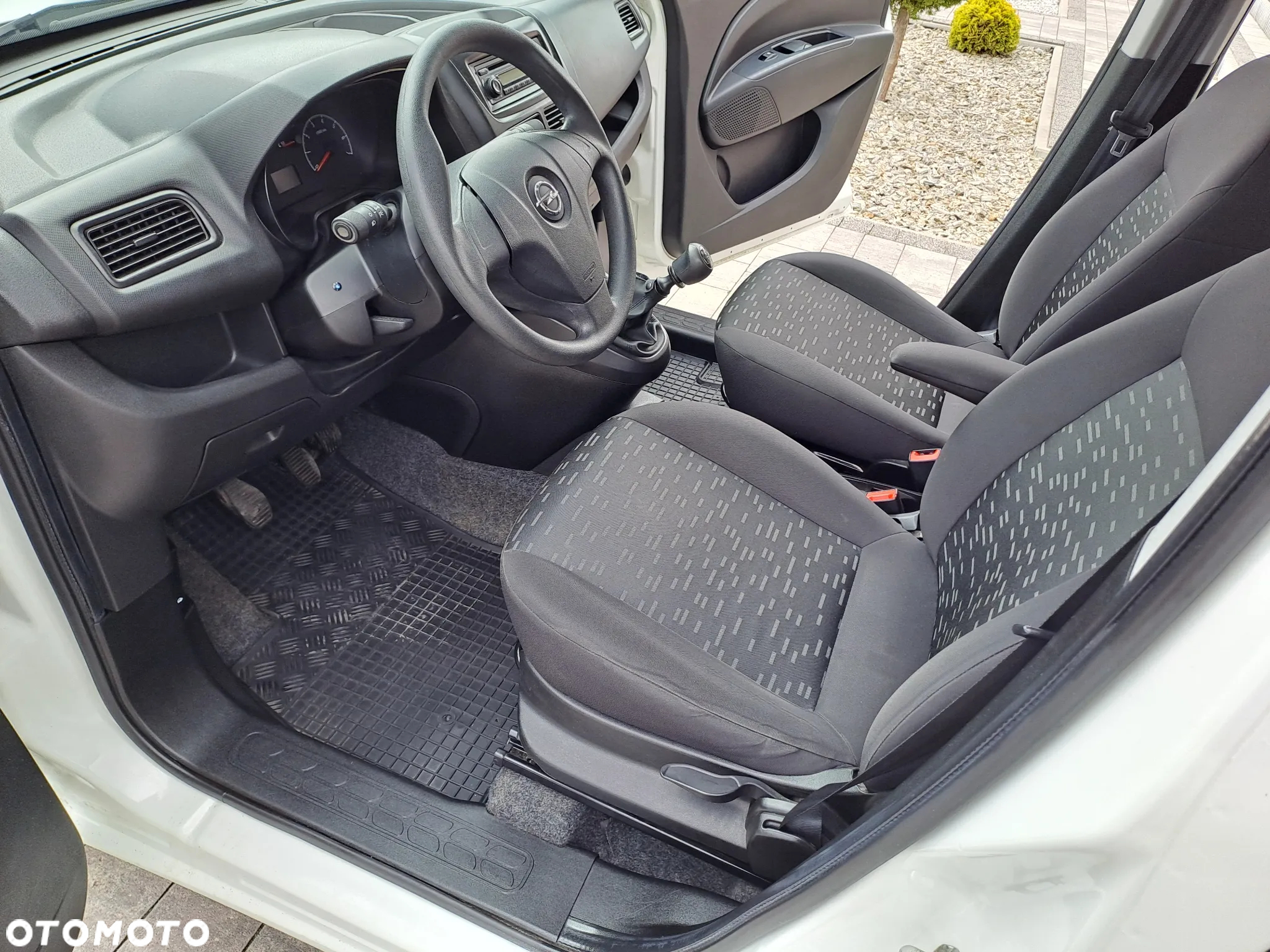 Opel Combo Tour Van 1.4 L1H1 - 11