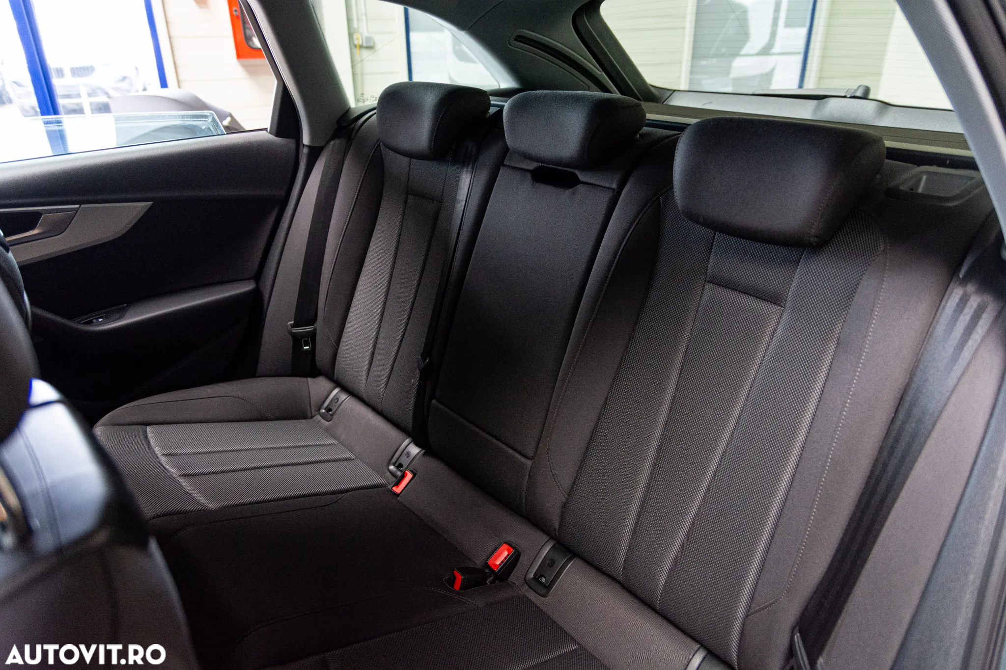 Audi A4 Avant 2.0 30 TDI S tronic MHEV Advanced - 22