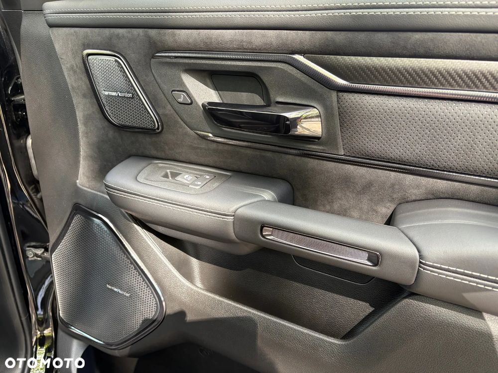 RAM 1500 RHO - 15