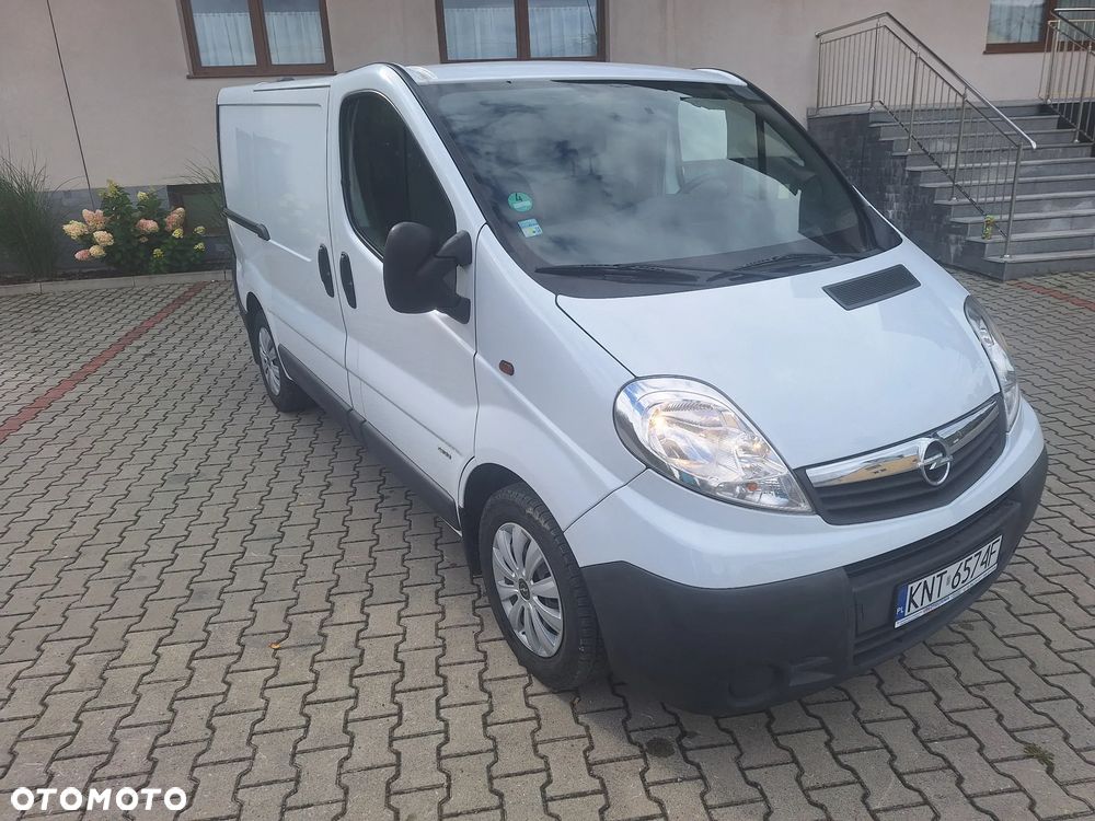 Opel Vivaro - 25
