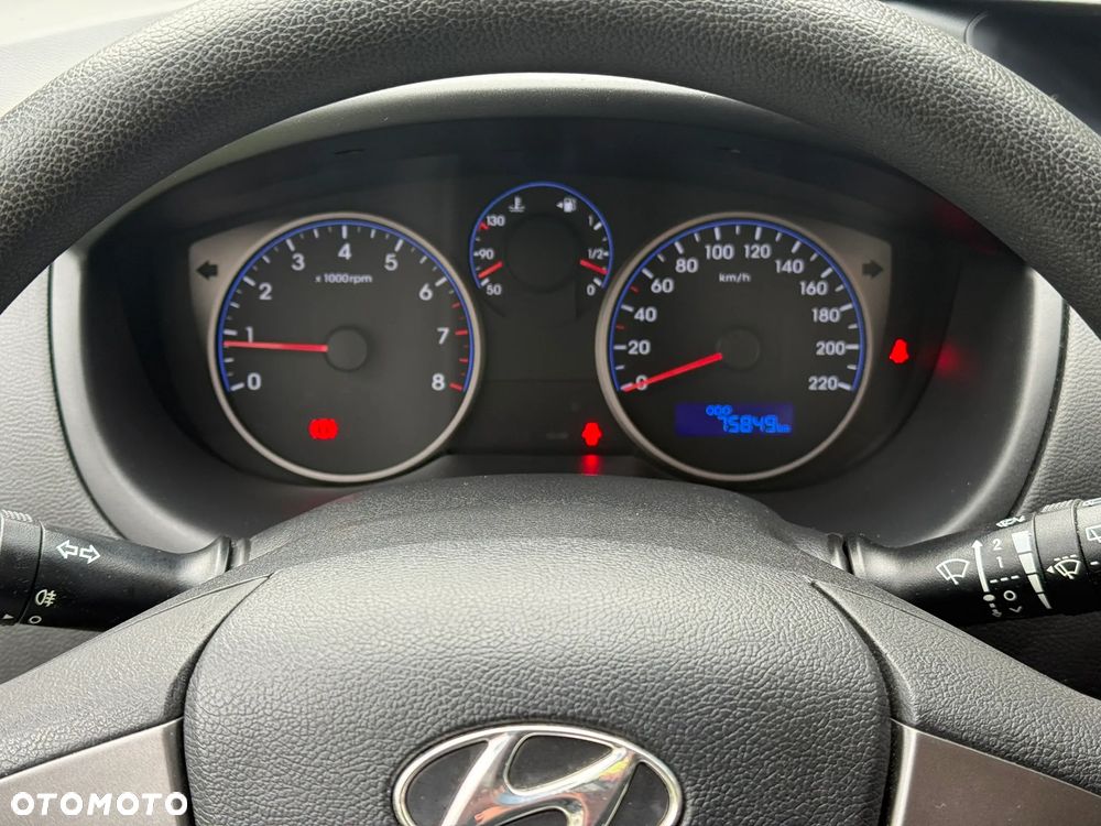Hyundai i20 - 20